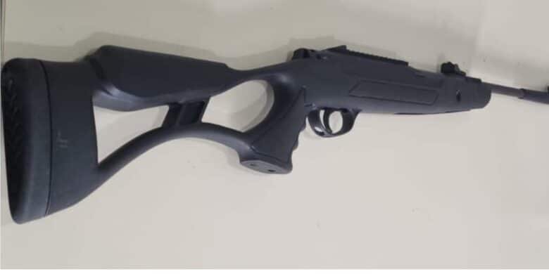 Confusão no Alto das Abelhas resulta em detenção e apreensão de arma em Salgueiro Confusão no Alto das Abelhas termina com homem detido e arma apreendida em Salgueiro
