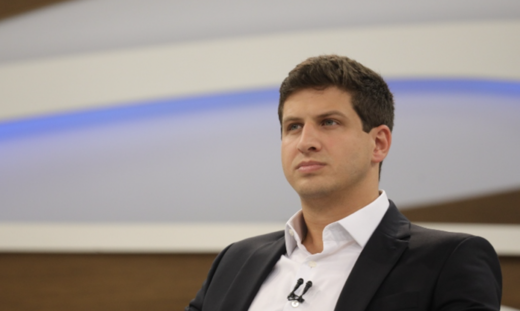 João Campos lidera contra Raquel Lyra em PE, aponta pesquisa Genial/Quaest