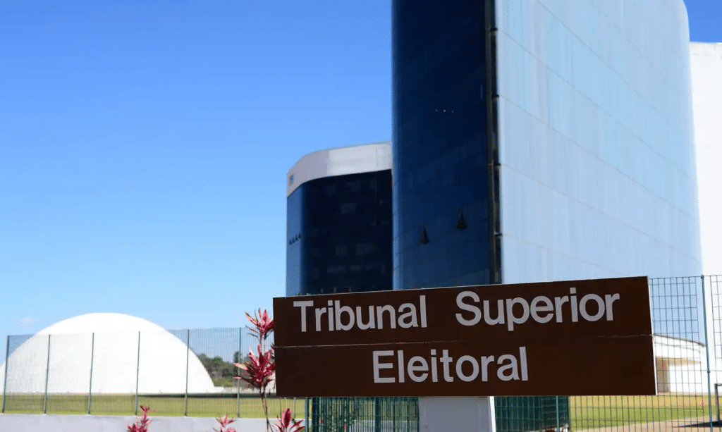 TSE confirma condenação do ‘deputado da motosserra’ por crimes eleitorais TSE mantém condenação do ‘deputado da motosserra’ por crimes eleitorais