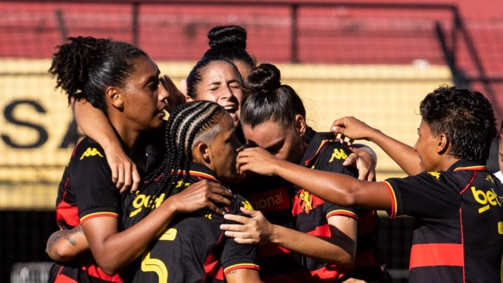Bastidores da Vitória das Leoas sobre o Vila Nova-GO em Destaque na TV Sport TV Sport: Veja os bastidores da vitória das Leoas contra o Vila Nova-GO