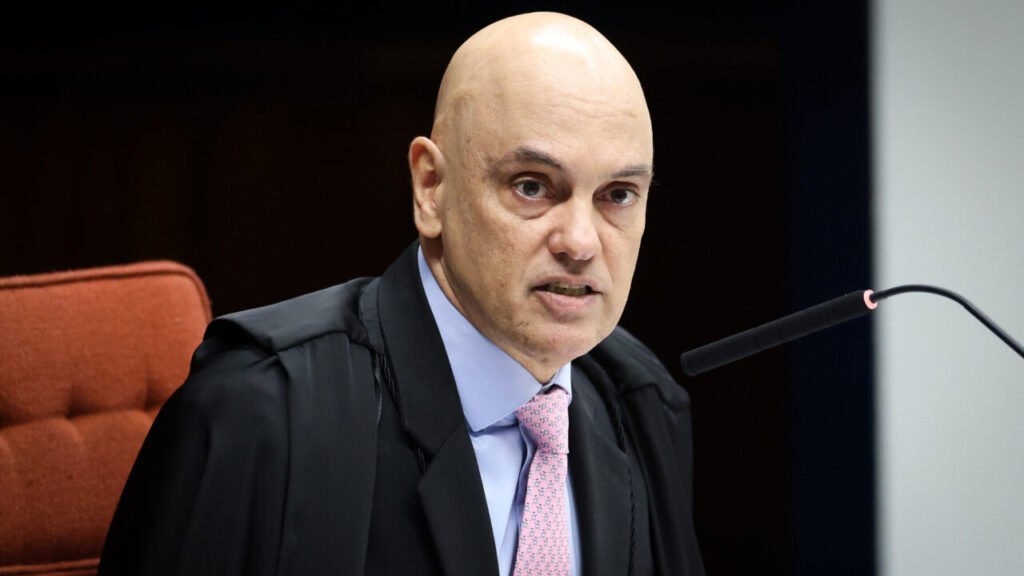 Moraes estabelece prazo de 5 dias para Planalto e Congresso sobre Lei da Dosimetria Moraes dá prazo de 5 dias para Planalto e Congresso se manifestarem sobre Lei da Dosimetria